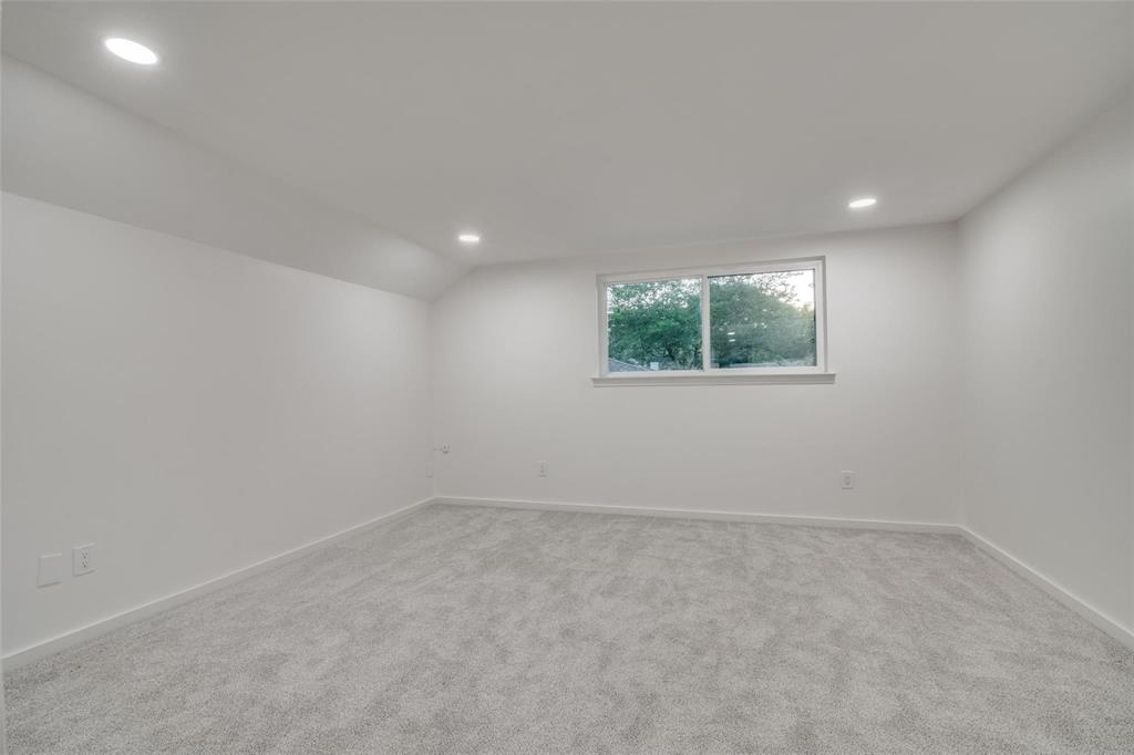Dallas North Estates Eighth Instl - Residential