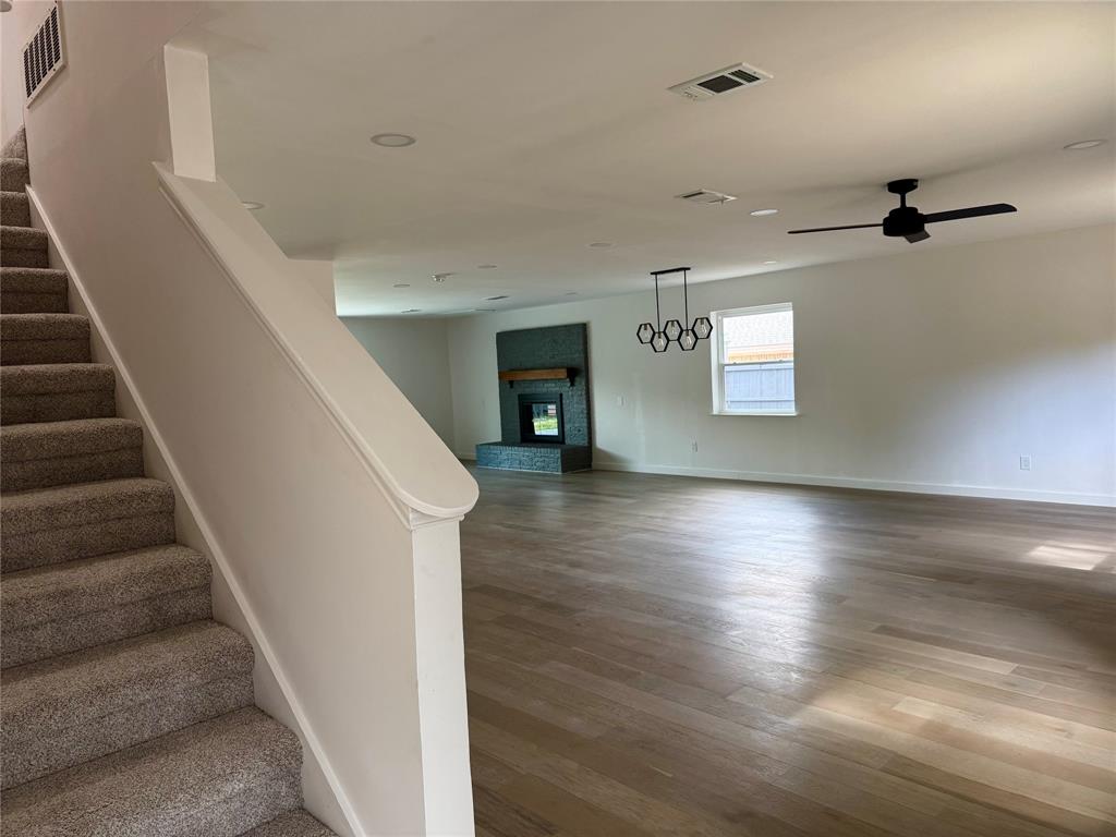 Dallas North Estates Eighth Instl - Residential