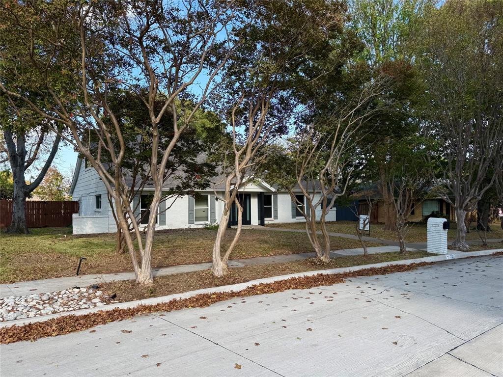 Dallas North Estates Eighth Instl - Residential