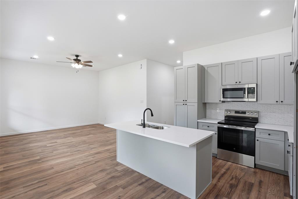 Canyon Creek - Residential