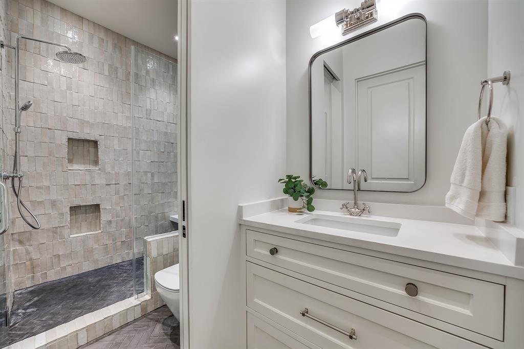Caruth Hills 1 - Residential