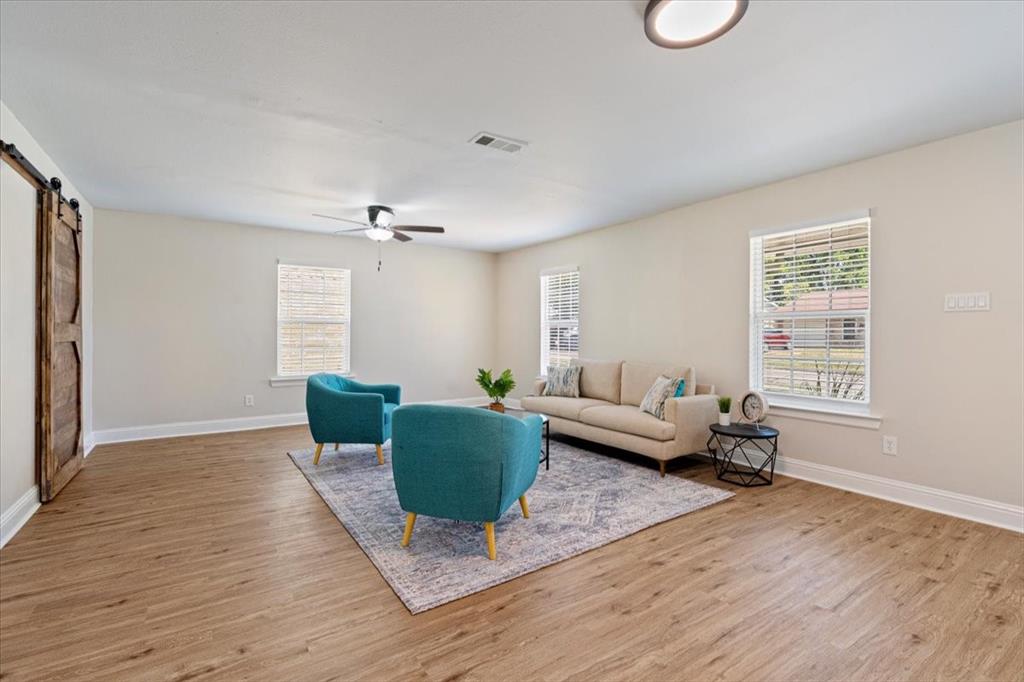 New West 03 - Residential