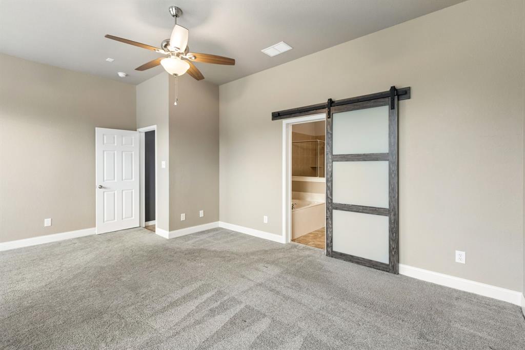 Mistletoe Hill - Residential