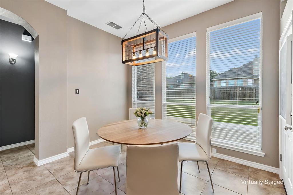 Mistletoe Hill - Residential