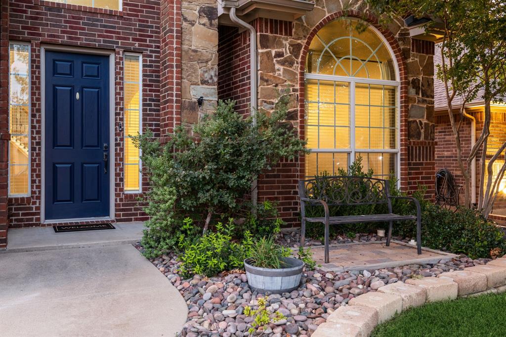Mistletoe Hill - Residential