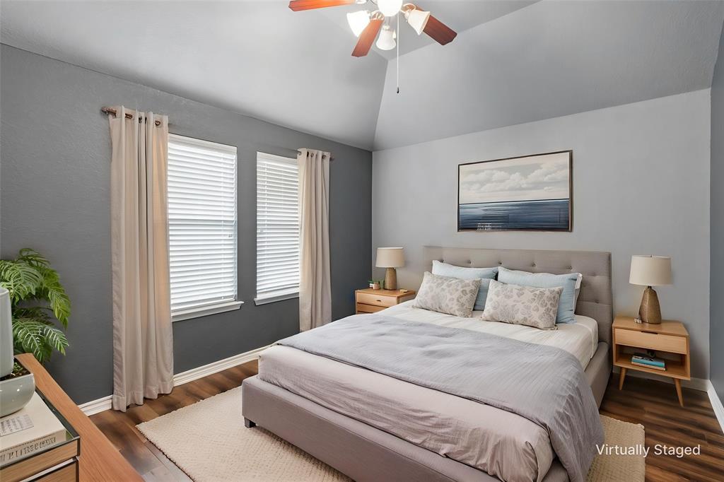 Mistletoe Hill - Residential
