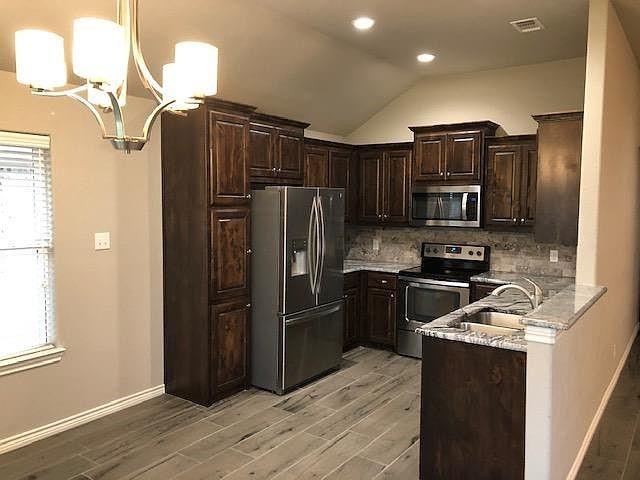 Main Place - Residential