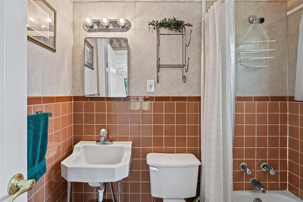 Moore Estates - Residential