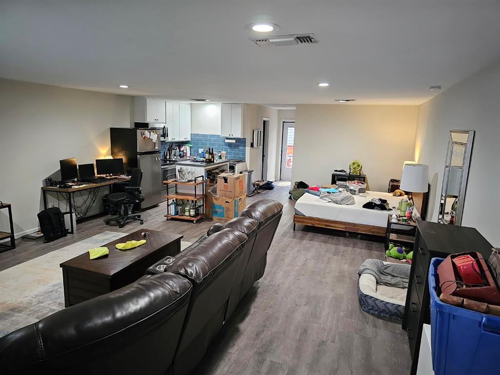 Grapevine City Of - Residential Lease