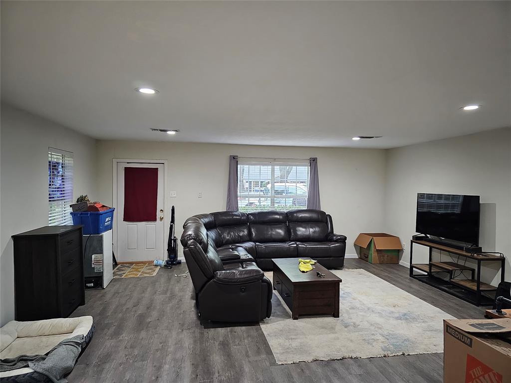 Grapevine City Of - Residential Lease