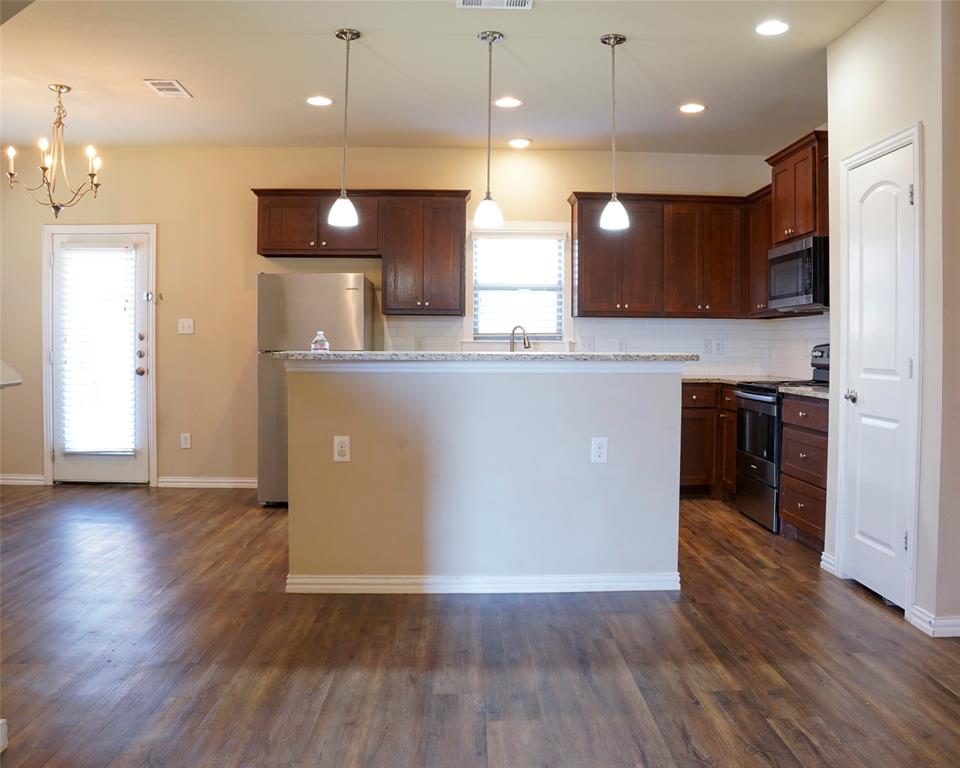 Sanger Circle Ph 2 - Residential Income