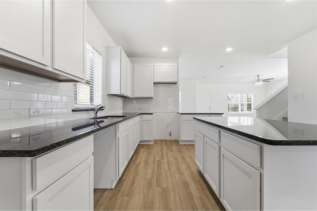 La Terra - Residential