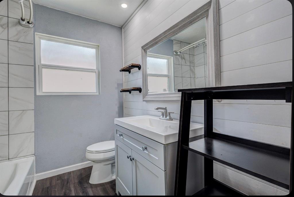 Mc Donnell Add - Residential