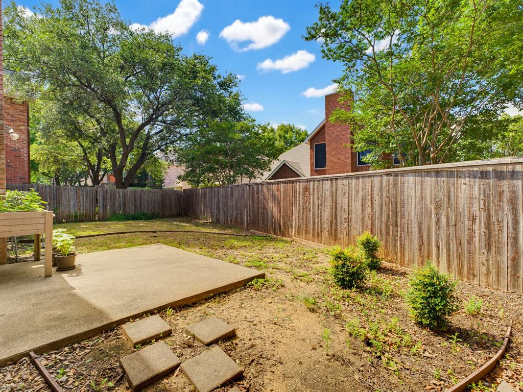 Oakwood Estates Lewisville - Residential