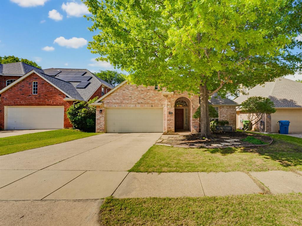 Welcome to this beautifully updated one-story home in the heart of Flower Mound, conveniently located within walking distance to neighborhood park and trails. This inviting home features a spacious living area with a tray ceiling, gas starter fireplace, and large windows overlooking the backyard, and filling the space with abundant natural light. The kitchen offers plenty of cabinet storage, a cozy breakfast nook, and easy patio access for indoor-outdoor living.
The primary suite features vaulted ceilings, dual vanities, a garden tub, separate shower, and a generous walk-in closet. Secondary bedrooms share a full bath with a tub & shower combination. Enjoy the private backyard with mature trees and a grassy area perfect for relaxing or entertaining.
Recent updates include popcorn ceiling removal and fresh interior paint, new flooring, updated toilet, new light switches, Lennox HVAC system (2024), backyard tree removal (2024), and a new back door (2025).