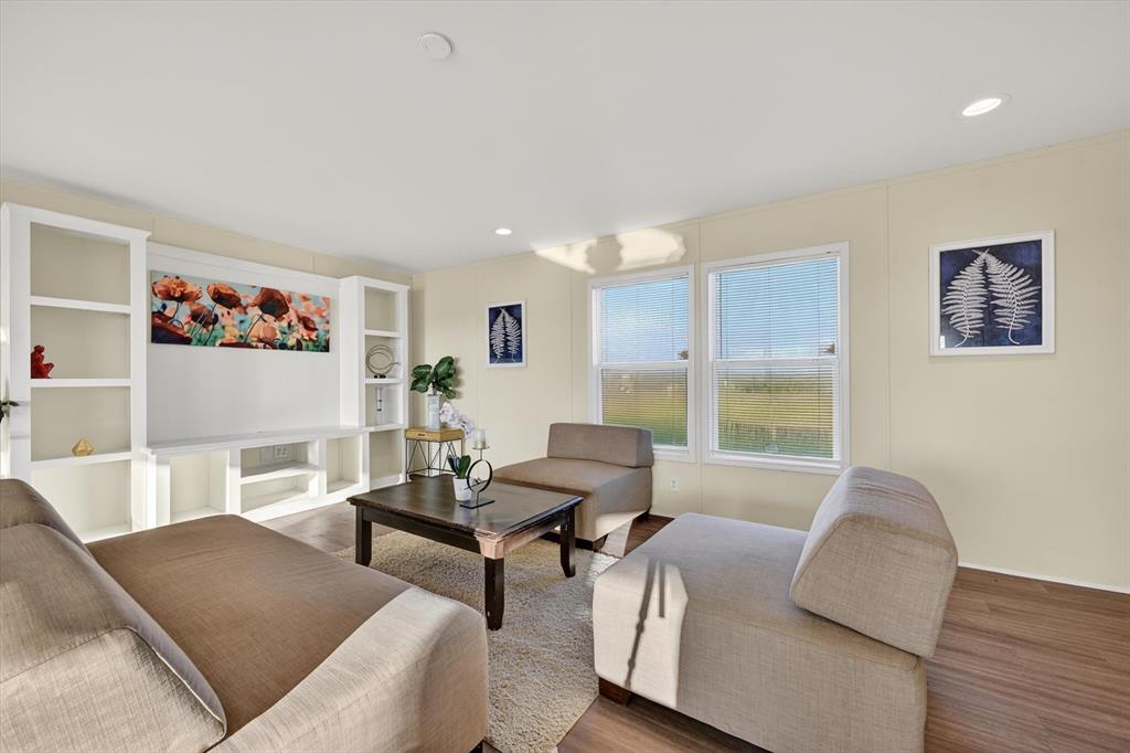 Good Robinson Acres - Residential
