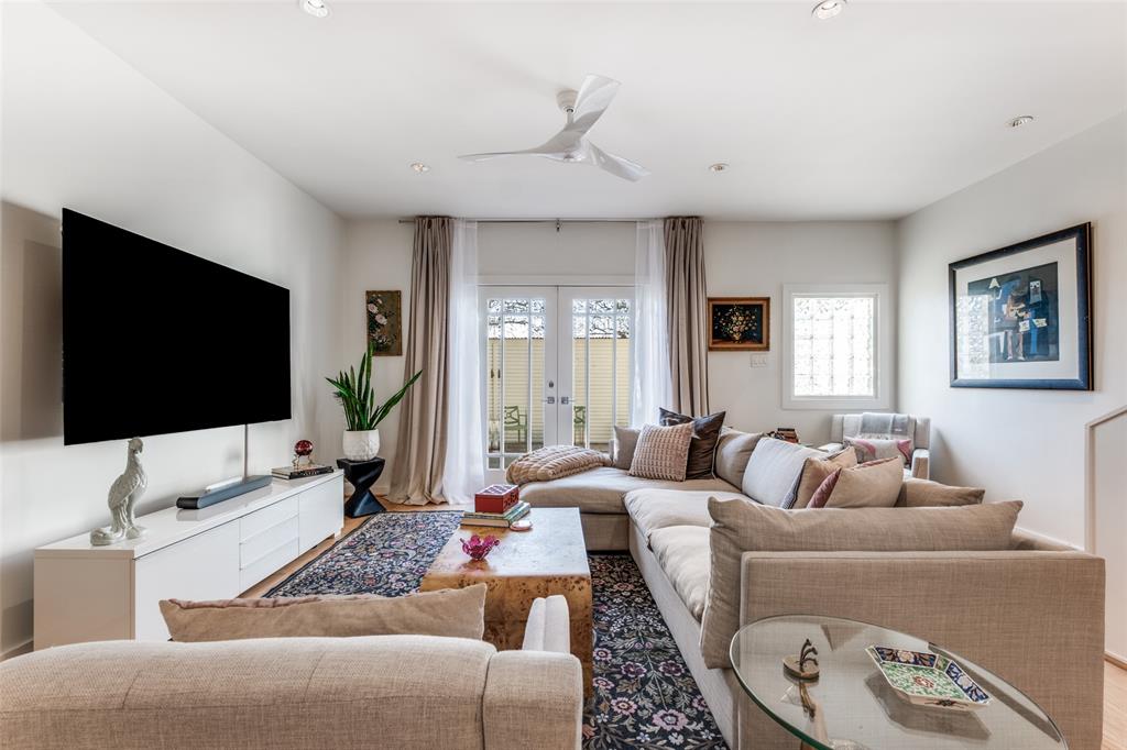 Northpark Garden Townhouses - Residential