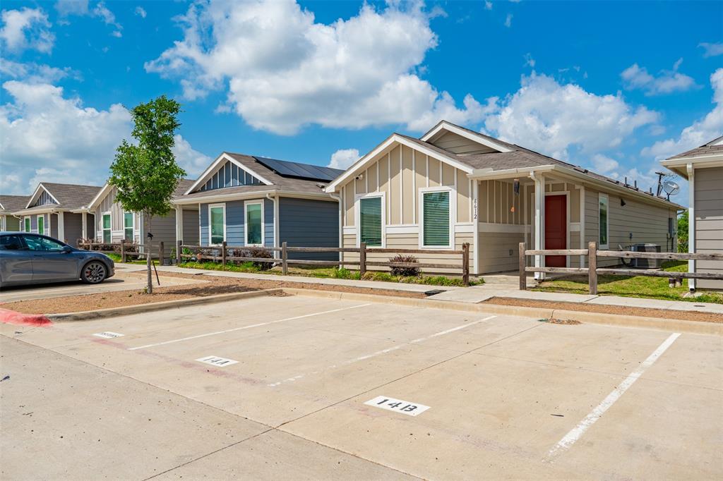 Risinger Court Condos - Residential