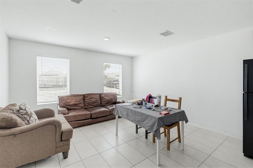 Risinger Court Condos - Residential