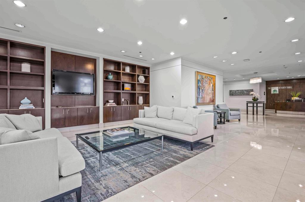 The Travis at Knox Condos - Residential