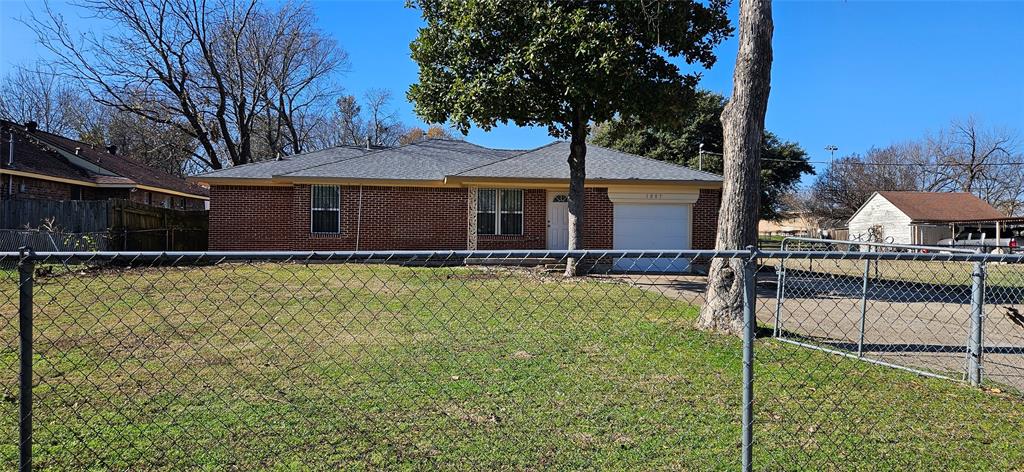 Hampton C M - Residential