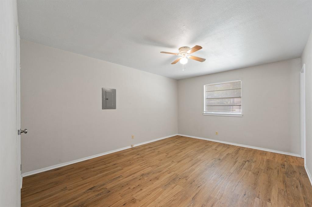 Crestmoor Park West - Residential