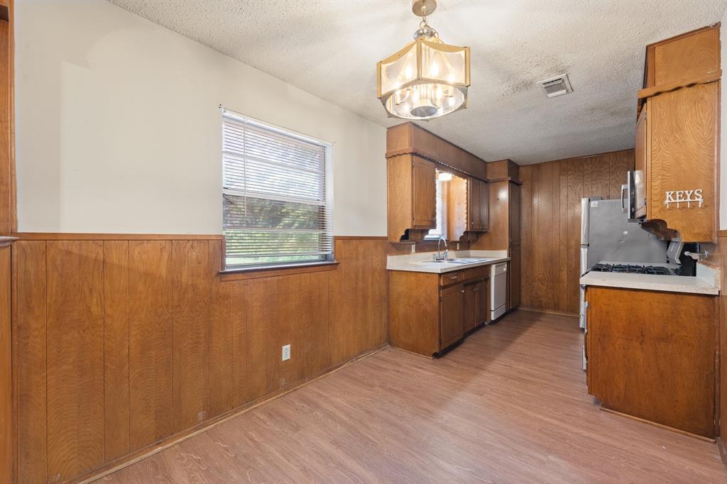Crestmoor Park West - Residential
