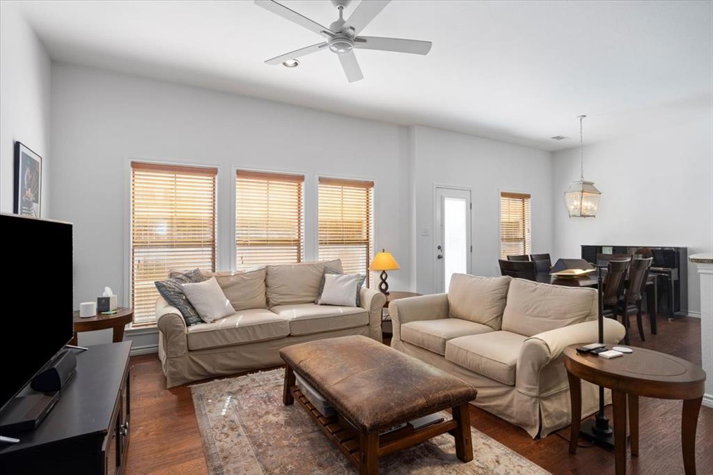 Ridglea Place - Residential