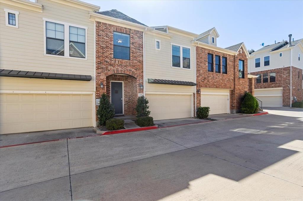 Ridglea Place - Residential