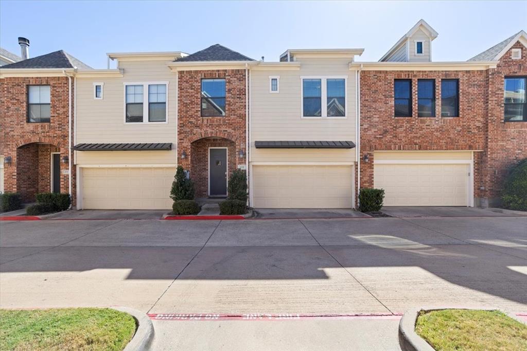 Ridglea Place - Residential