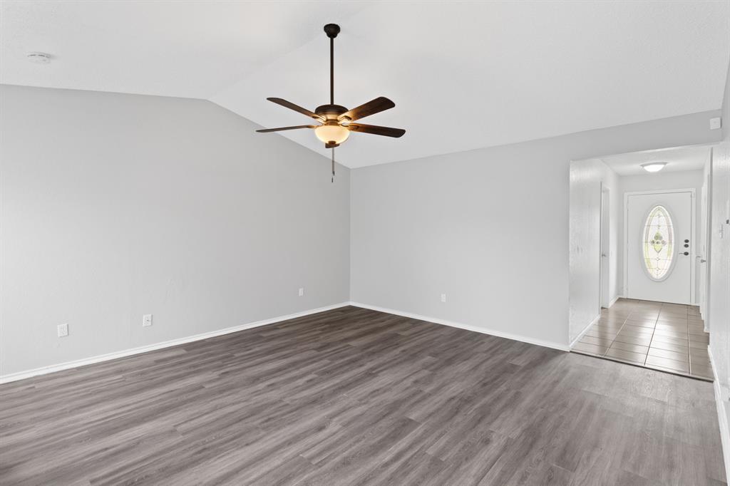Brook Valley 04 - Residential