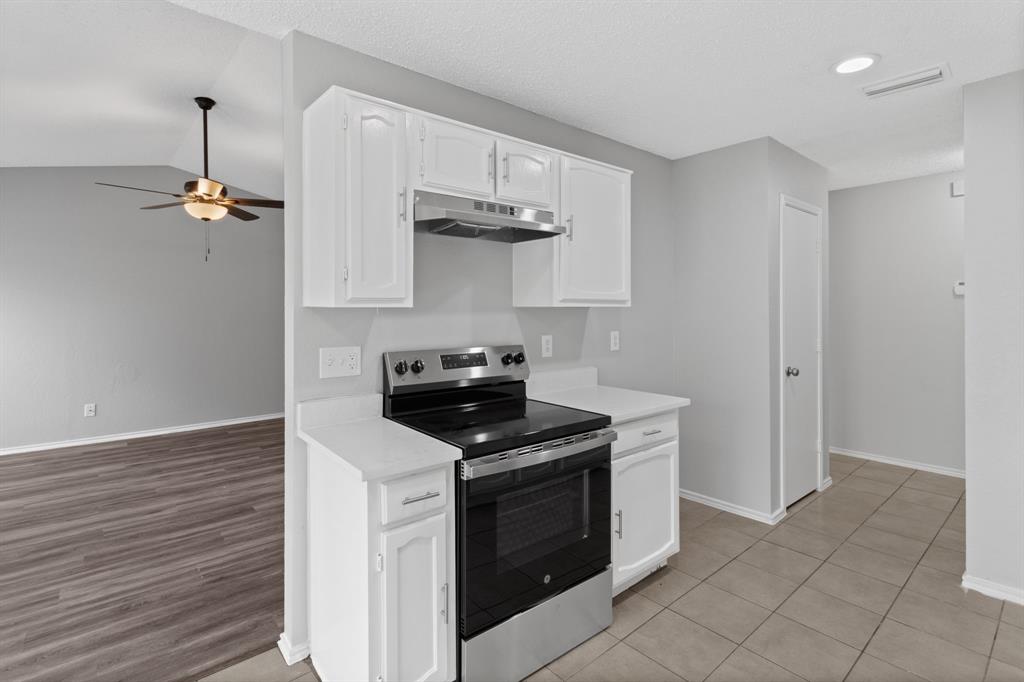 Brook Valley 04 - Residential