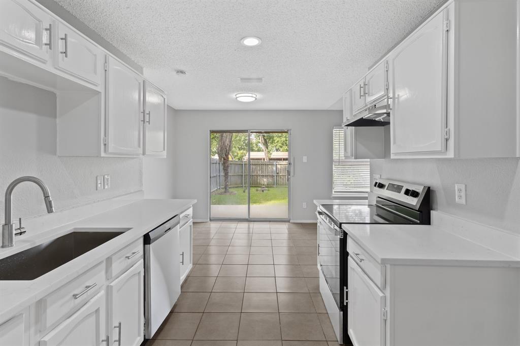 Brook Valley 04 - Residential