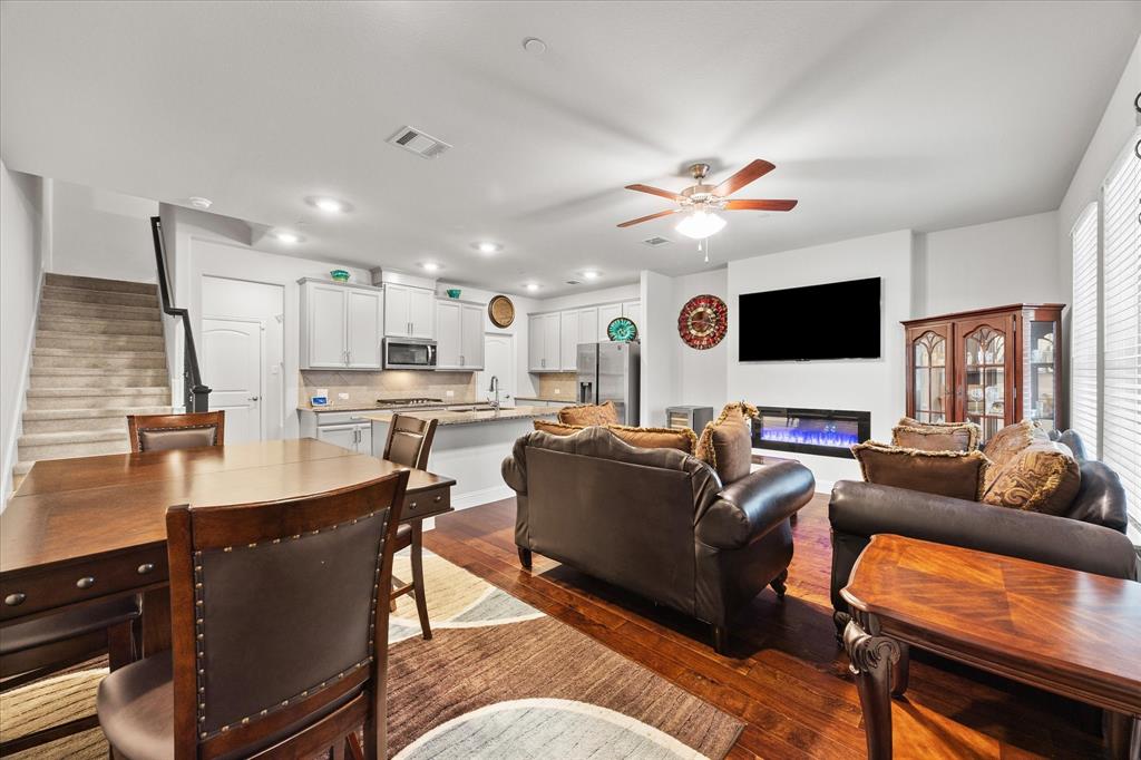 Plano Gateway Ph 1 - Residential