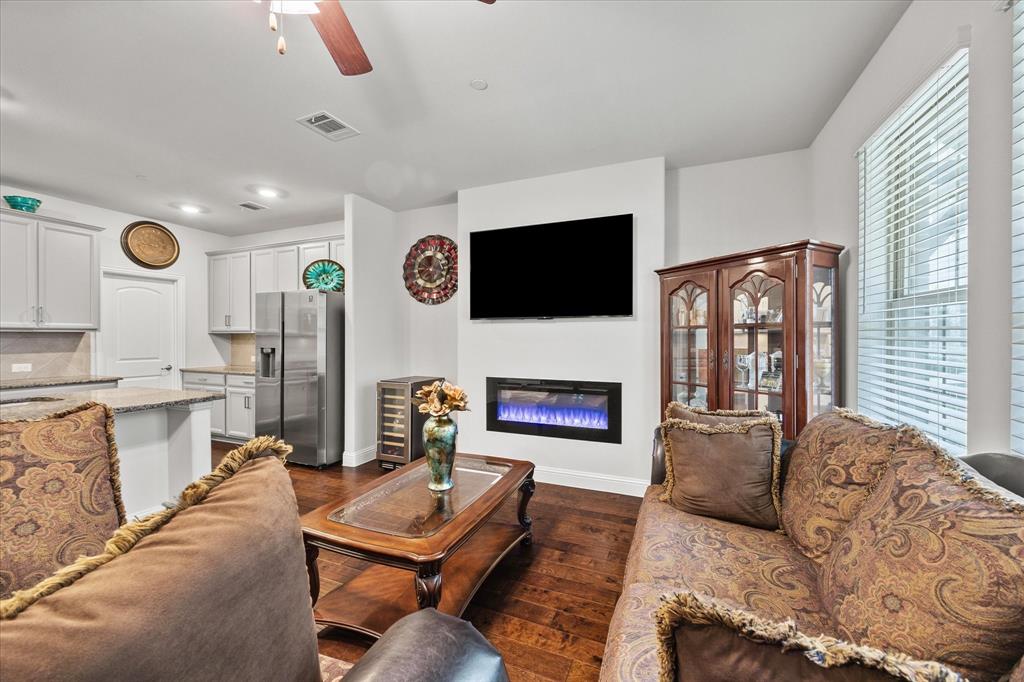 Plano Gateway Ph 1 - Residential