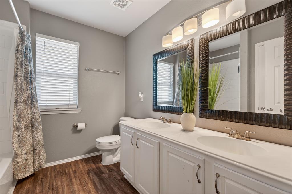 Village Of Oak Park - Residential