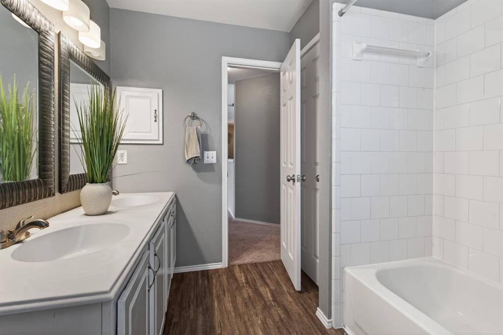 Village Of Oak Park - Residential