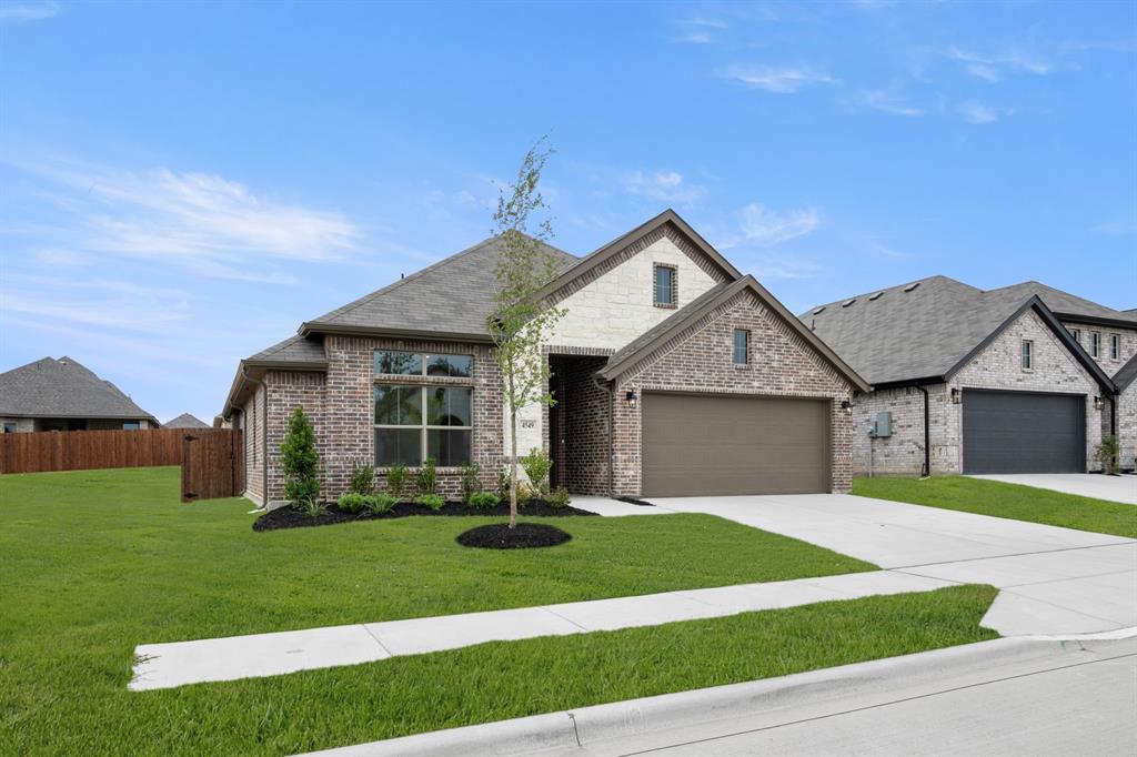 Summer Crest - Residential