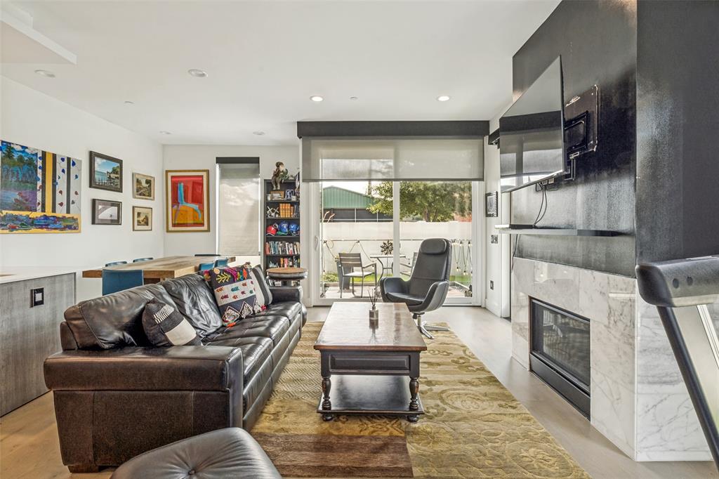 3923 Cole Ave Condos - Residential