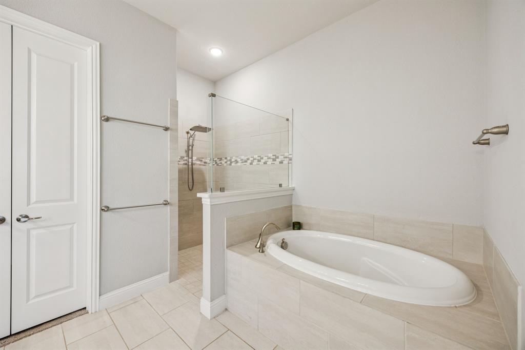Waterford Point Ph 1 - Residential