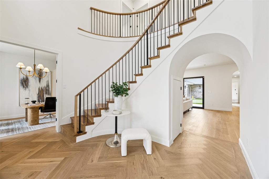 NORTH RIDGE ESTATES NO.3 - Residential