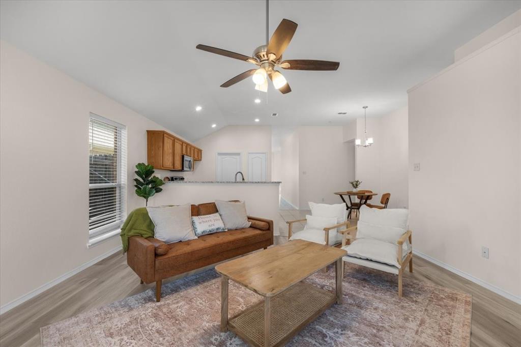 Fossil Hill Estates - Residential