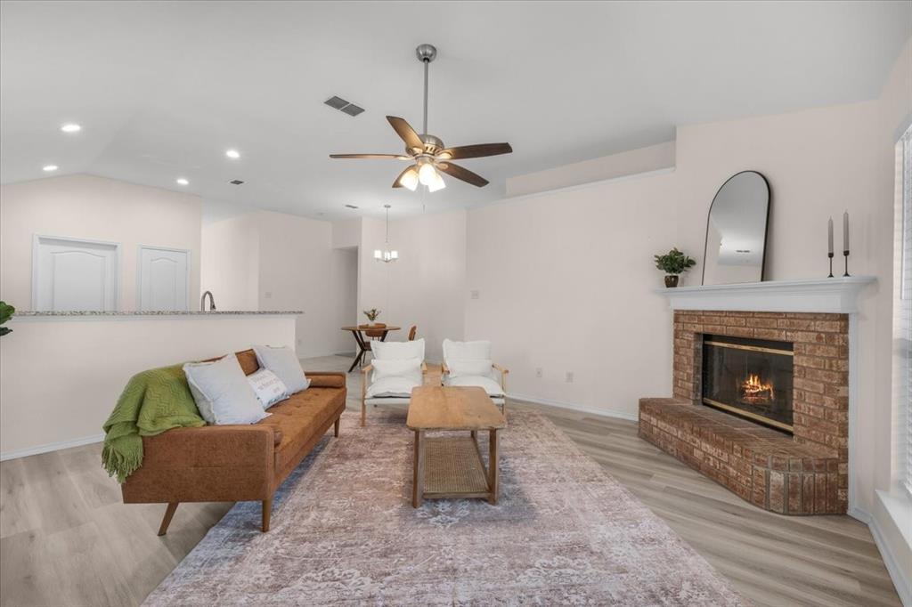 Fossil Hill Estates - Residential