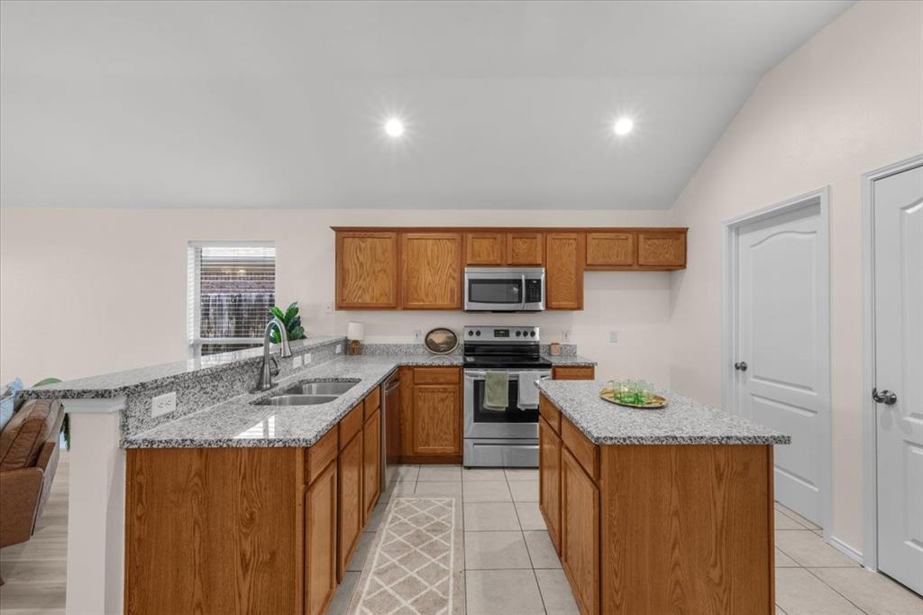 Fossil Hill Estates - Residential