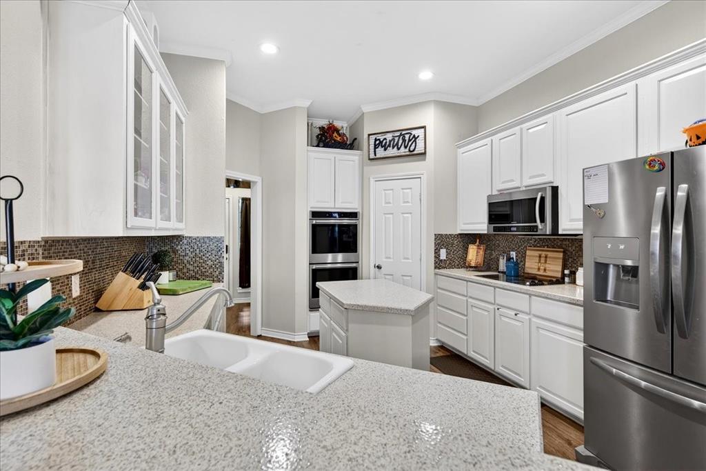 Enchanted Oaks Sec Tw - Residential