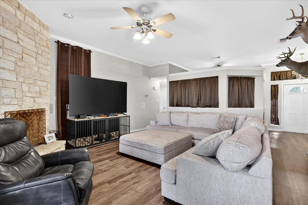 Enchanted Oaks Sec Tw - Residential