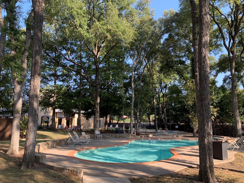 Hunters Creek Ph 1 - Residential