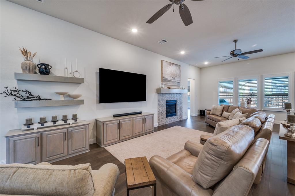 Waterford Point Ph 3 - Residential