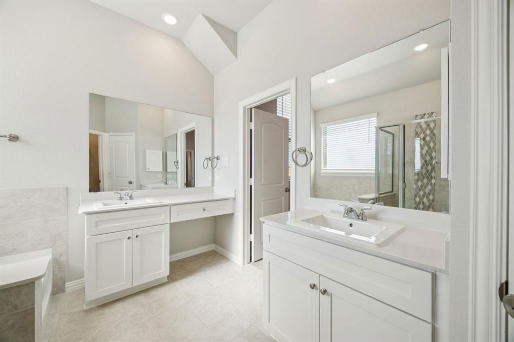 Solterra Texas - Residential