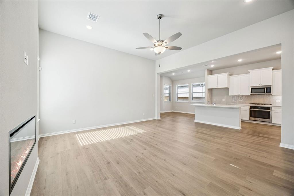 Solterra Texas - Residential